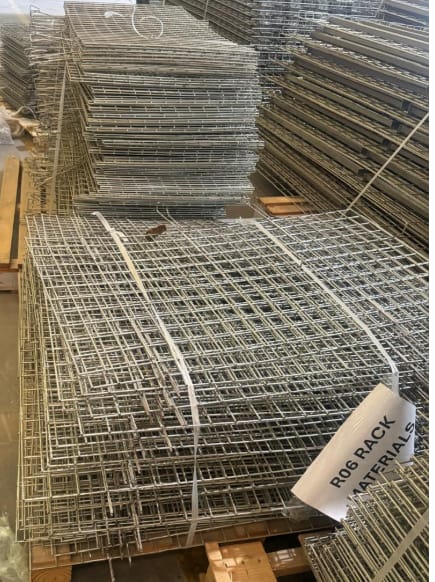 Galvanized Iron mesh DECKING
